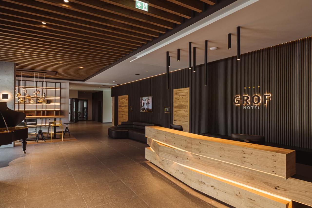 Hotel Grof Vransko Экстерьер фото