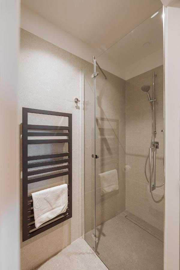 Hotel Grof Vransko Экстерьер фото
